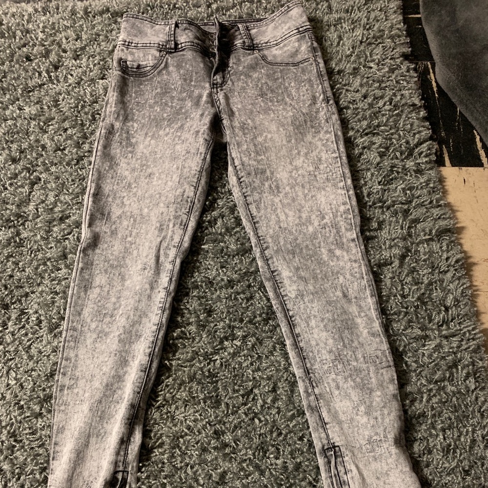Lovesick Hot Topic Acid Wash Jeans